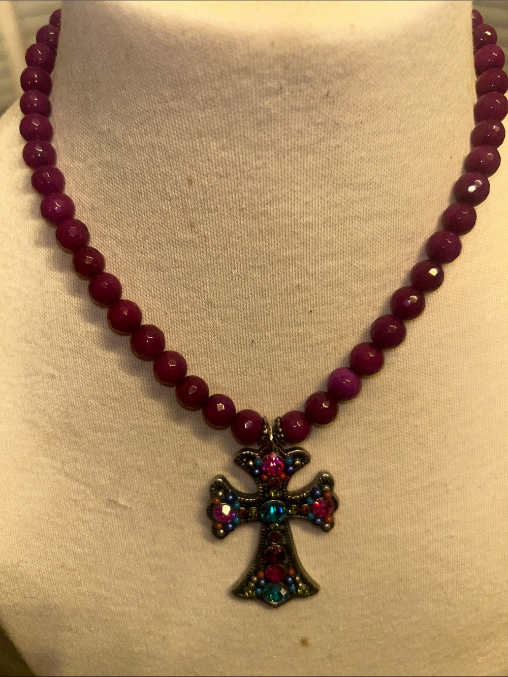 F.A.I.T.H. NWT💜Purple “Grape” Beaded Necklace Jeweled Cross “PRAISE” Pendant 16”